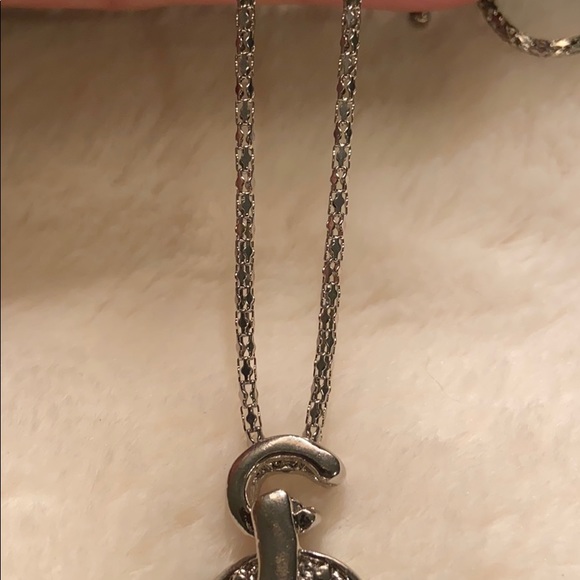 Beautiful necklace, hand crafted, one of a kind!! - Picture 2 of 5